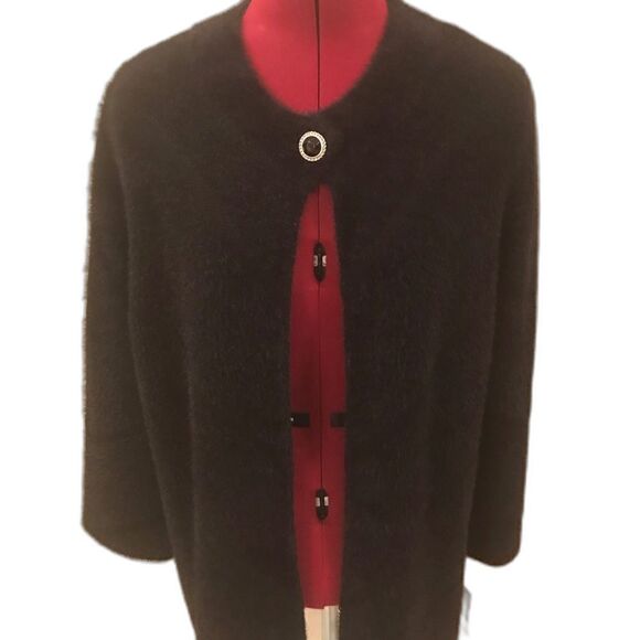 Alfred Dunner Jacket Women's Size Small Black Soft Feather Yarn Lightweight NWT - Picture 3 of 10